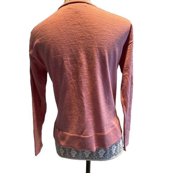 Banana Republic Women’s, 100 % Merino Wool, V neck Sweater, small, pink - Picture 4 of 7